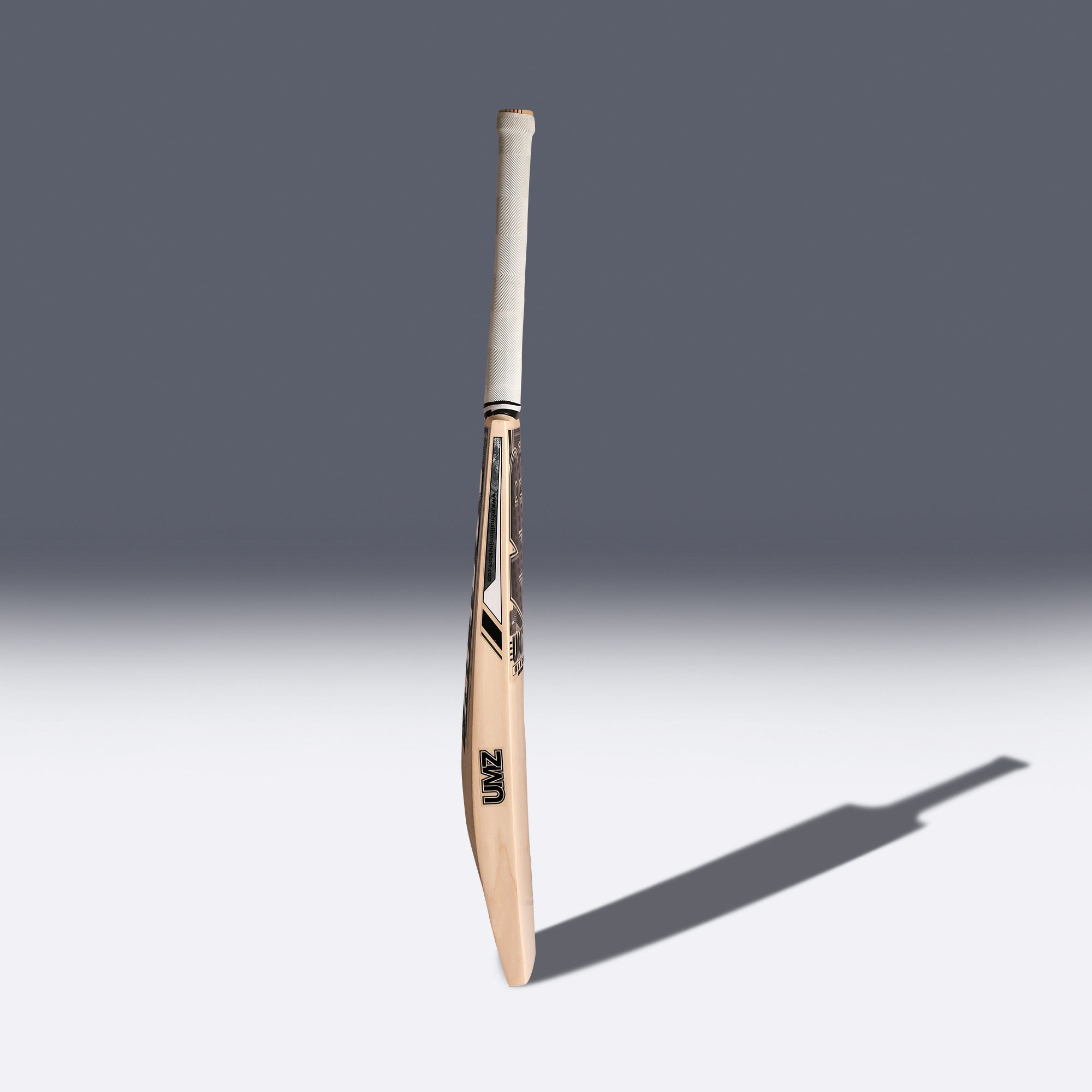 MB Black Edition - Magnus Cricket
