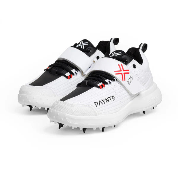 Payntr Bodyline 225 Spike (Bowling) Cricket Shoes - Magnus Cricket