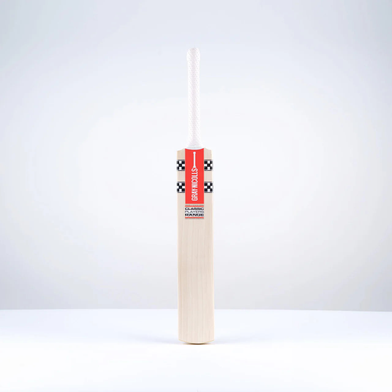 GN Classic Players English Willow Cricket Bat - Magnus Cricket