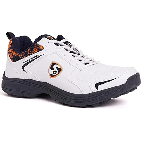 SG Savage Stud Shoe - Magnus Cricket