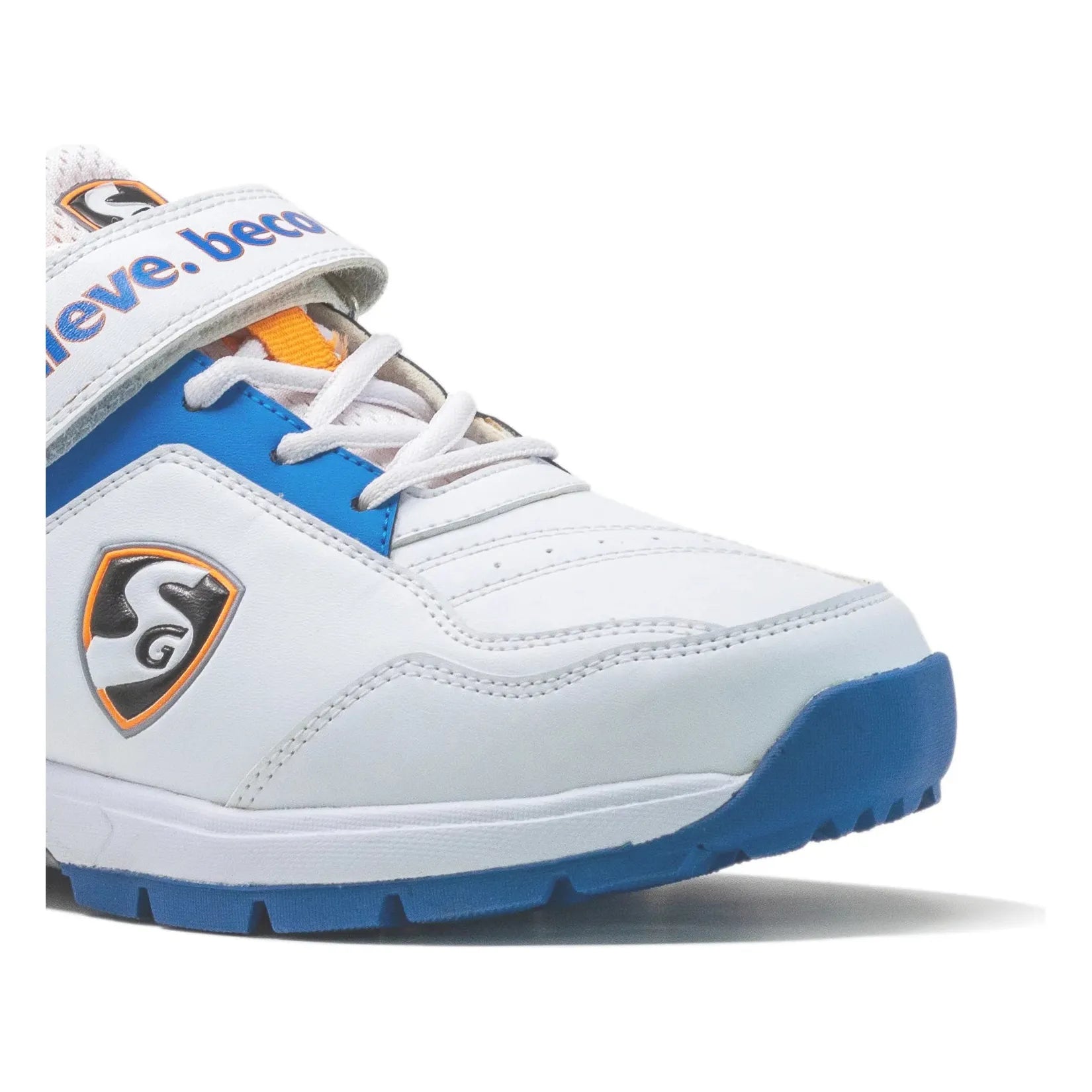 SG CENTURY 6.0 Shoes - Magnus Cricket